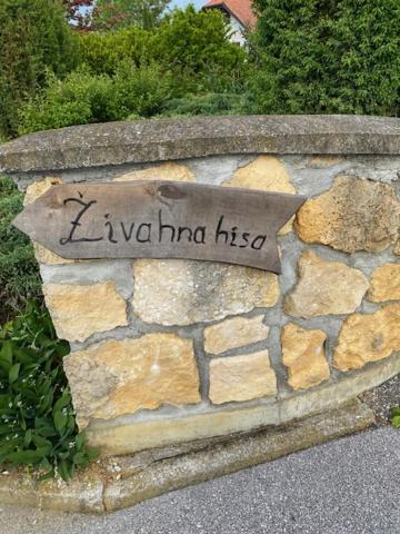 Zivahna Hisa Sveti Jurij ob Scavnici Exterior foto